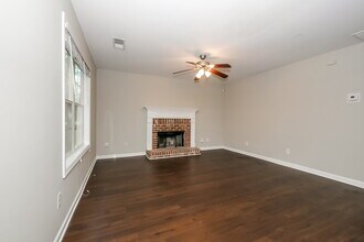 965 Revere Way in Hampton, GA - Building Photo - Building Photo