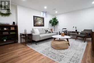764 Hampton Ct in Pickering, ON - Building Photo - Building Photo