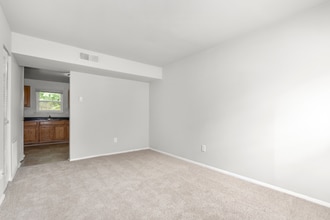 Forest Ridge in Richmond, VA - Building Photo - Building Photo