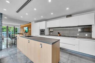 1511 NE 4th Pl in Fort Lauderdale, FL - Building Photo - Building Photo