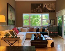 20000 E Country Club Dr in Aventura, FL - Building Photo