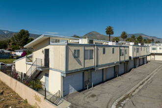 2350 Osbun Rd in San Bernardino, CA - Building Photo - Building Photo