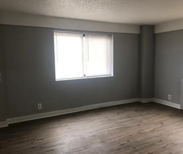 5602 Ogontz Ave, Unit A in Philadelphia, PA - Foto de edificio - Building Photo