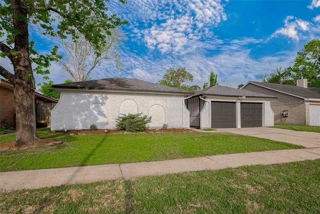 23319 Pennsgrove Rd in Spring, TX - Building Photo - Building Photo