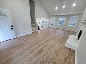 1710 McDowell Ct in Lawrenceville, GA - Building Photo