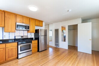 Parker House in Berkeley, CA - Foto de edificio - Interior Photo