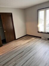 1861 Hillandale Ave in Columbus, OH - Foto de edificio - Building Photo