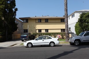 854 5th St in Santa Monica, CA - Building Photo