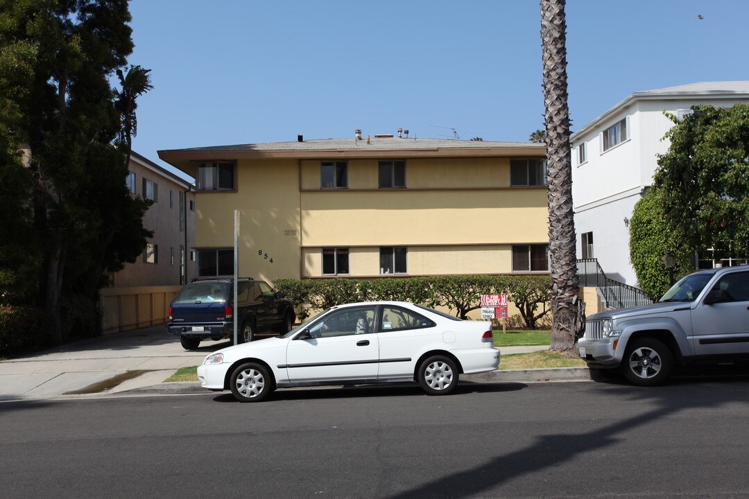 854 5th St in Santa Monica, CA - Building Photo