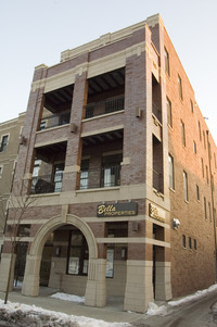 2343 N Montrose Ave in Chicago, IL - Building Photo - Building Photo