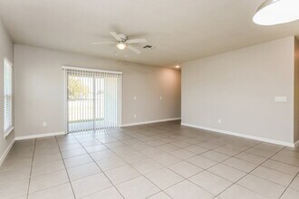 501 Elbridge Pl in Poinciana, FL - Building Photo - Building Photo