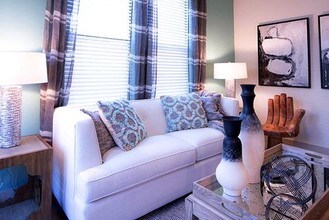 2103 Moser Ave in Dallas, TX - Building Photo - Building Photo