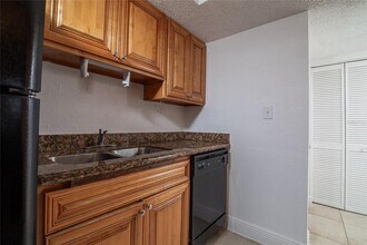 4789 S Texas Ave in Orlando, FL - Building Photo - Building Photo