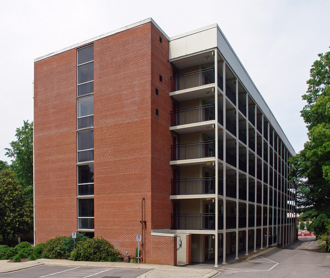 North Residence Hall in Raleigh, NC - Building Photo - Building Photo