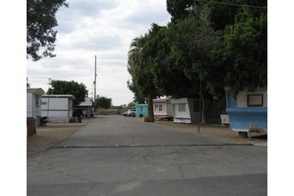 Bann Mobile Home Park in Yuma, AZ - Foto de edificio - Building Photo