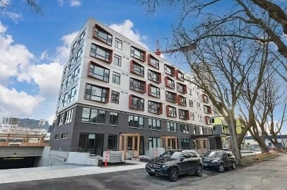 629 Speed Av in Victoria, BC - Building Photo