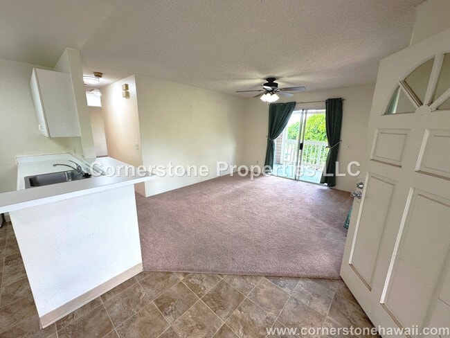 94-638-533 Lumiaina St