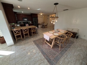 8110 Rose Marie Ave E in Boynton Beach, FL - Building Photo - Building Photo