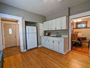 2801 Harriet Ave in Minneapolis, MN - Building Photo - Building Photo