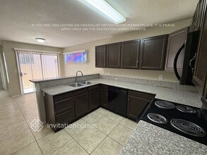 4545 N 67th Ave in Phoenix, AZ - Building Photo - Building Photo