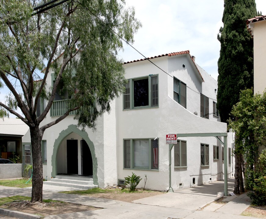 432-440 Walnut Ave in Long Beach, CA - Foto de edificio