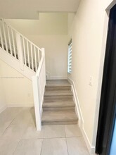 4438 NW 83rd Pky in Doral, FL - Building Photo - Building Photo