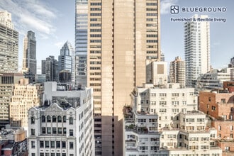 150 E 57th St in New York, NY - Building Photo - Building Photo