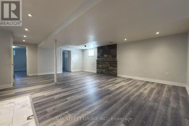 property at 50 Keelegate Dr