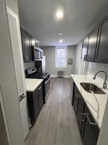 6102 McCallum St in Philadelphia, PA - Building Photo
