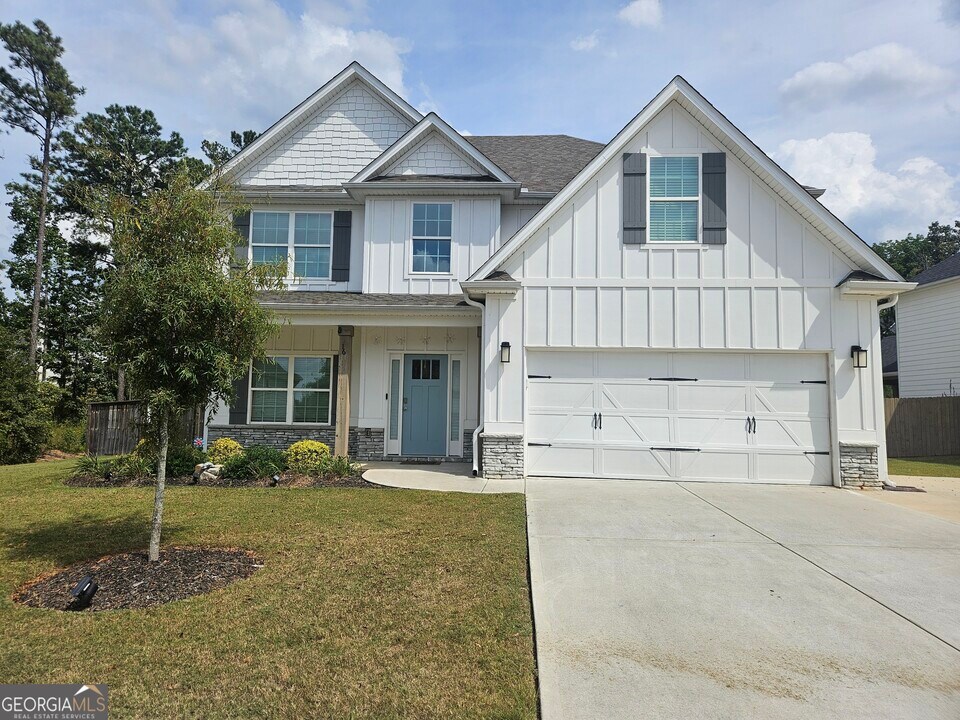 16 Saint Georges Pl in Sharpsburg, GA - Building Photo