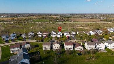 276 Norwell Ln in Round Lake, IL - Building Photo - Building Photo