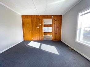 1900 E 22nd St in Muncie, IN - Building Photo - Building Photo