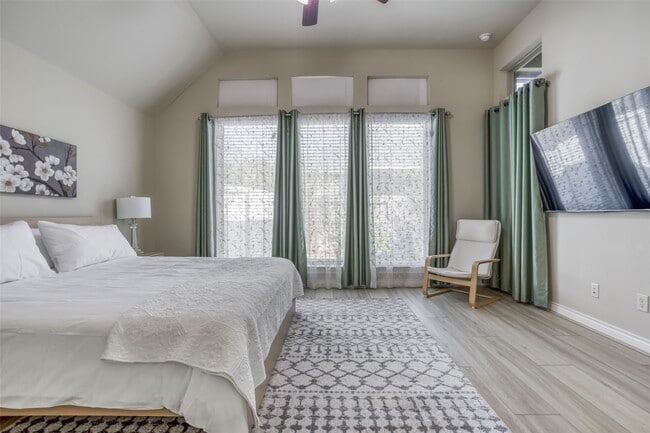 property at 29114 Davenport Dr