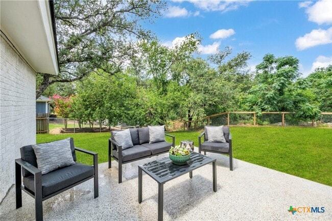 property at 513 Santa Clara Rd