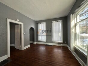 912 Chicago St in La Porte, IN - Building Photo - Building Photo