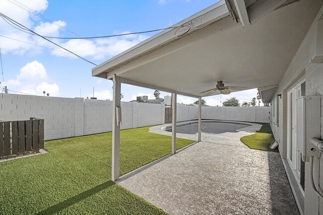 1281 E Hermosa Dr in Tempe, AZ - Building Photo - Building Photo