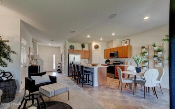 6 Bella Vita Way in Ormond Beach, FL - Building Photo - Building Photo