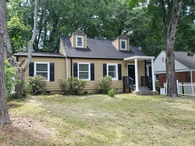 property at 1243 Westridge Rd SW