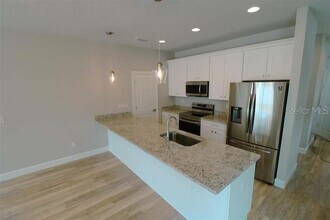 3904 W Everett Ave in Tampa, FL - Building Photo - Building Photo