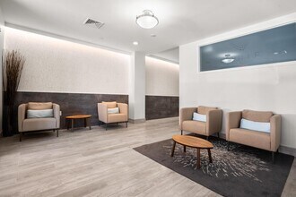 250 Meridian St, Unit 204 in Boston, MA - Building Photo - Building Photo