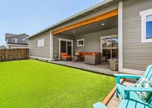 20781 NE Rockhurst Way in Bend, OR - Building Photo - Building Photo