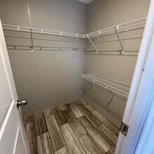 21 Arbor St in St. Cloud, MN - Foto de edificio - Building Photo