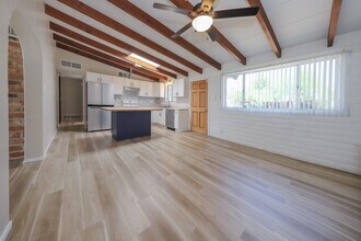 7232 E Paseo San Andrés in Tucson, AZ - Building Photo - Building Photo