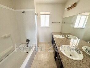 2400 Gurr Rd in Atwater, CA - Building Photo - Building Photo