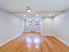 632 W Barry Ave in Chicago, IL - Building Photo - Building Photo