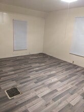 1232 4th St in Kalamazoo, MI - Foto de edificio - Building Photo