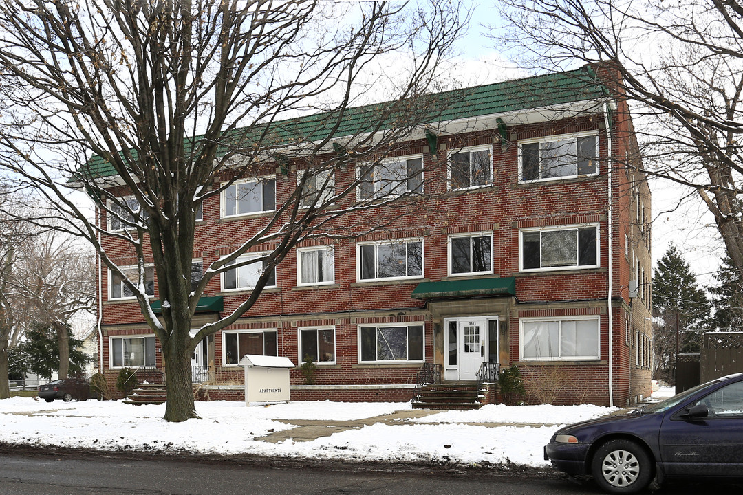 Fortune Apartments in Cleveland, OH - Building Photo