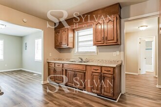 1044 Southwood Dr in Birmingham, AL - Building Photo - Building Photo