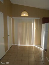 121 N Troy Ave in Lubbock, TX - Building Photo - Building Photo