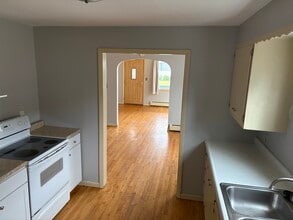 600 Norwood St in Marquette, MI - Building Photo - Building Photo